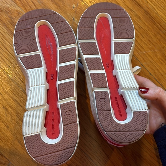 THE ROGER Advantage Tennis Sneaker - Picture 3 of 4